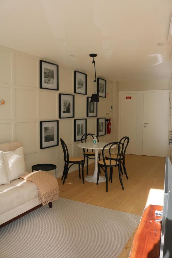 Villa Graca -Hostels And Apartments Santarem Exterior photo
